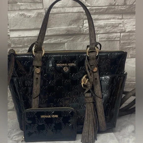 Michael Kors Sullivan Patent Leather Black and Brown Satchel Crossbody & Wallet - Picture 2 of 14